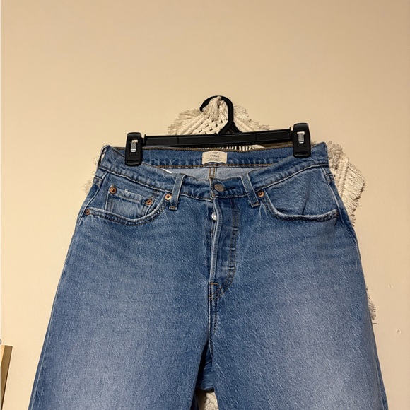 Levi’s 501 Curve Denim Jeans - Picture 3 of 5